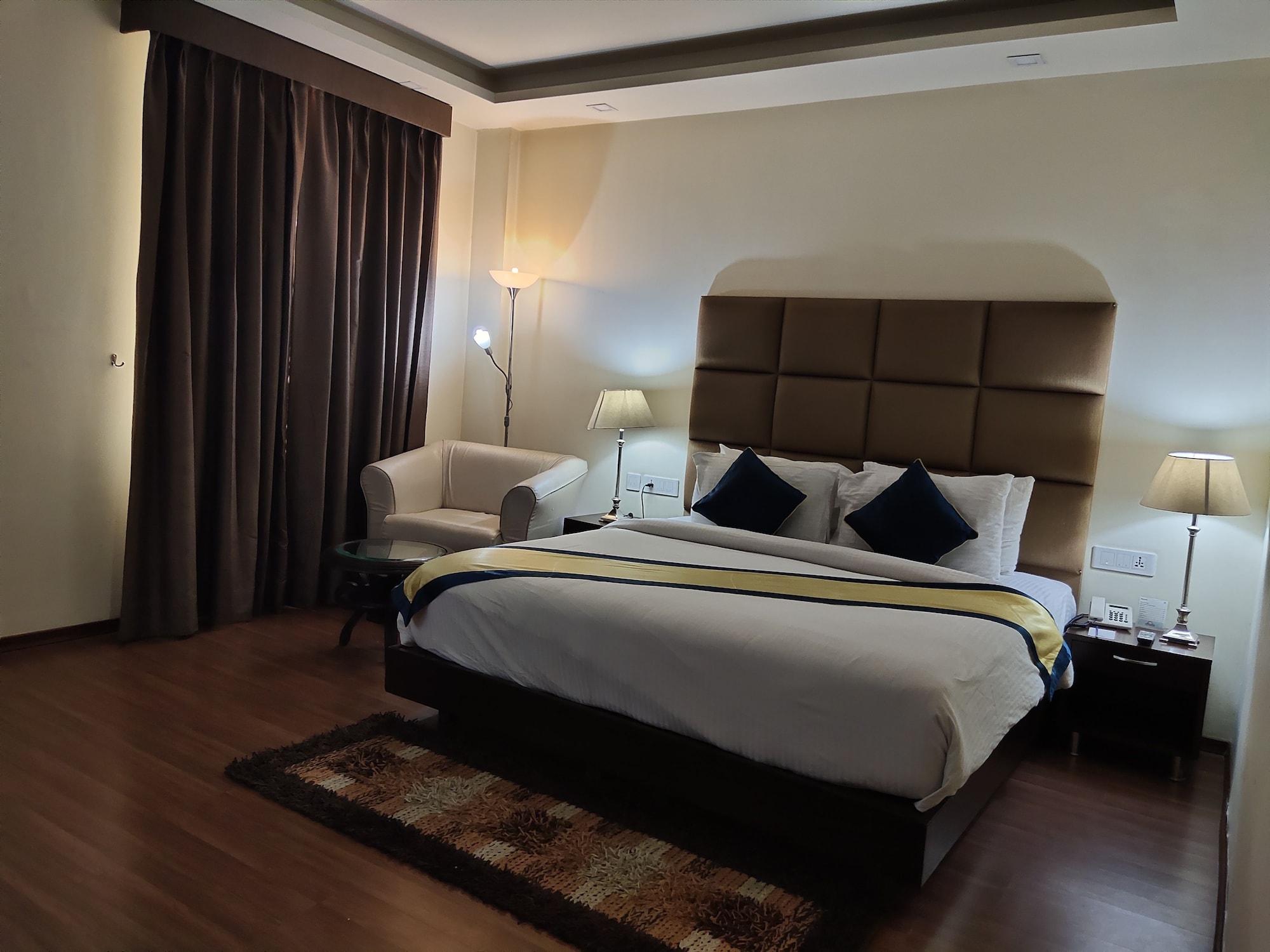 Days Hotel By Wyndham, Jalandhar Extérieur photo