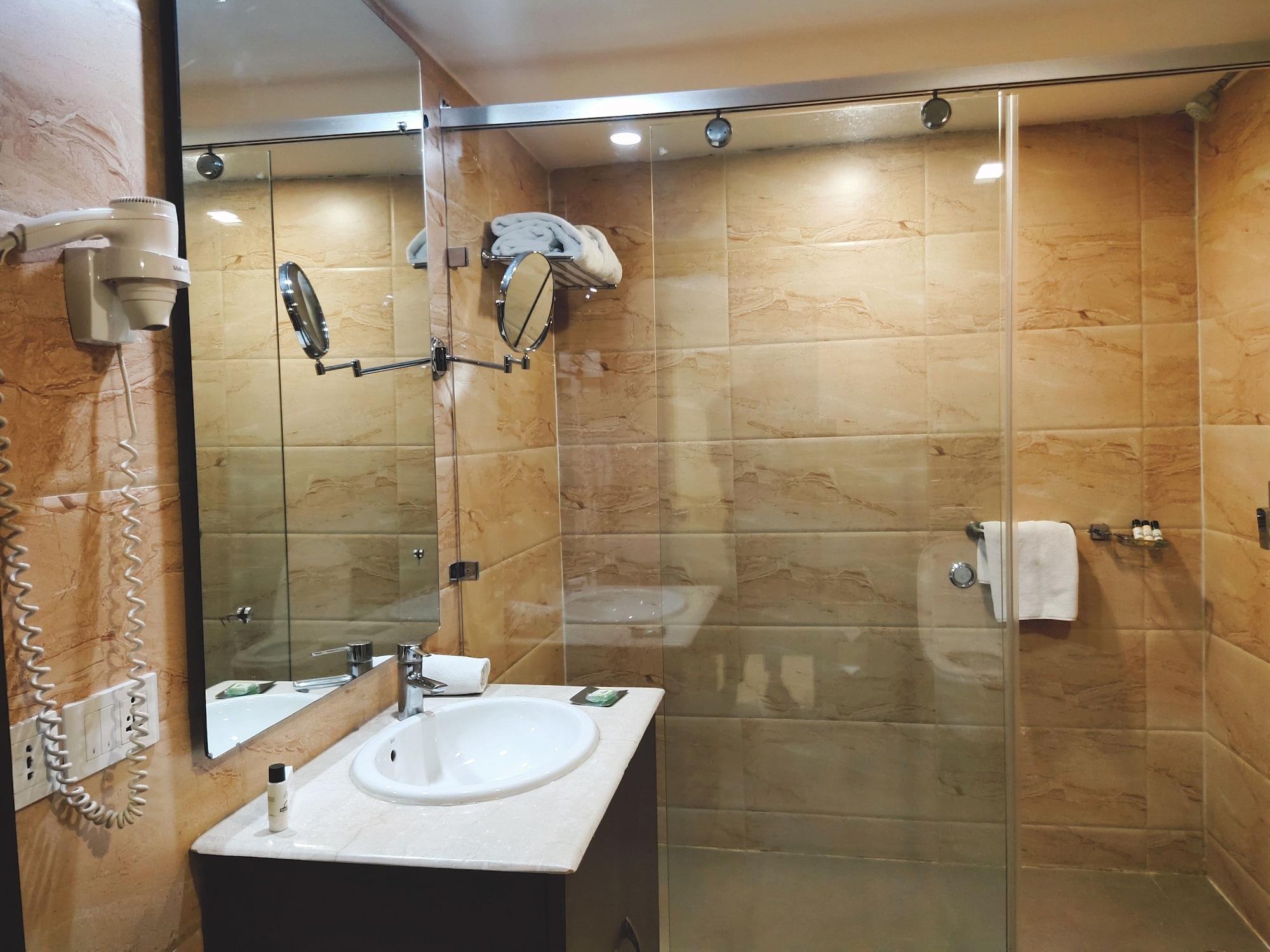 Days Hotel By Wyndham, Jalandhar Extérieur photo