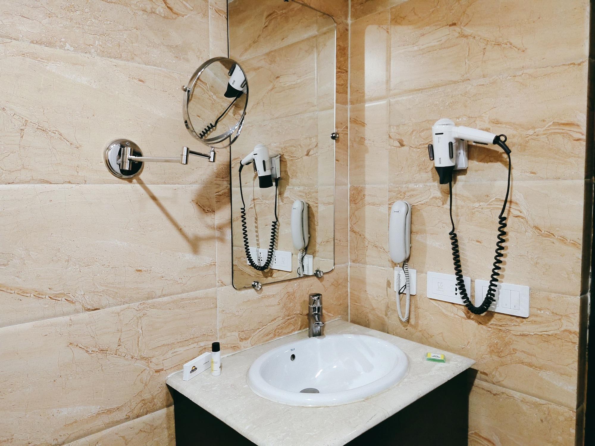 Days Hotel By Wyndham, Jalandhar Extérieur photo