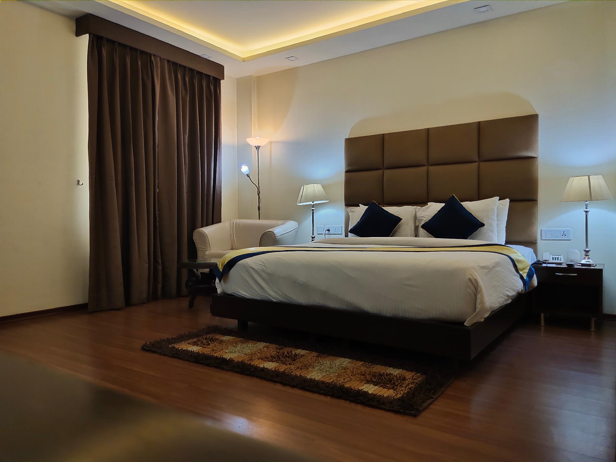Days Hotel By Wyndham, Jalandhar Extérieur photo