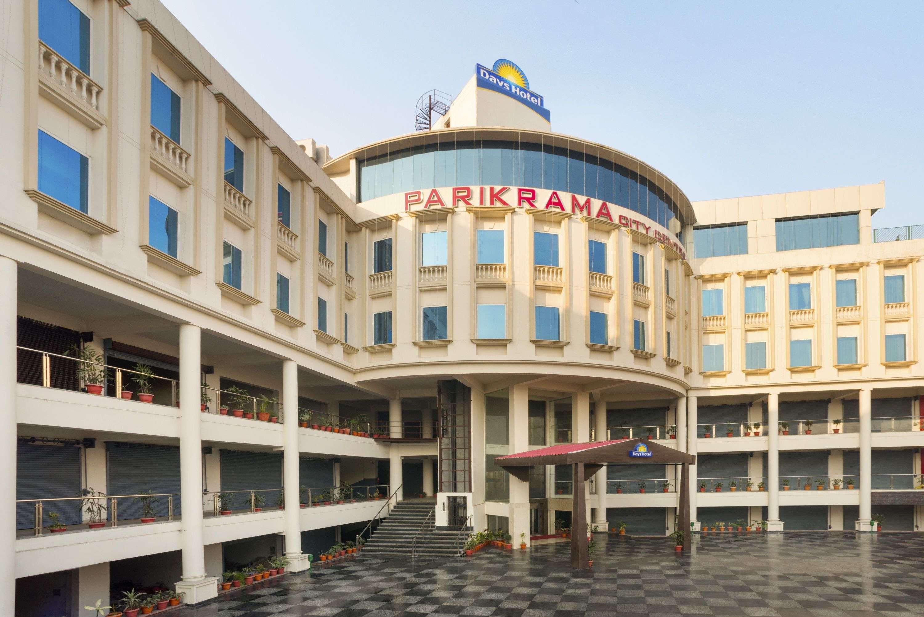 Days Hotel By Wyndham, Jalandhar Extérieur photo