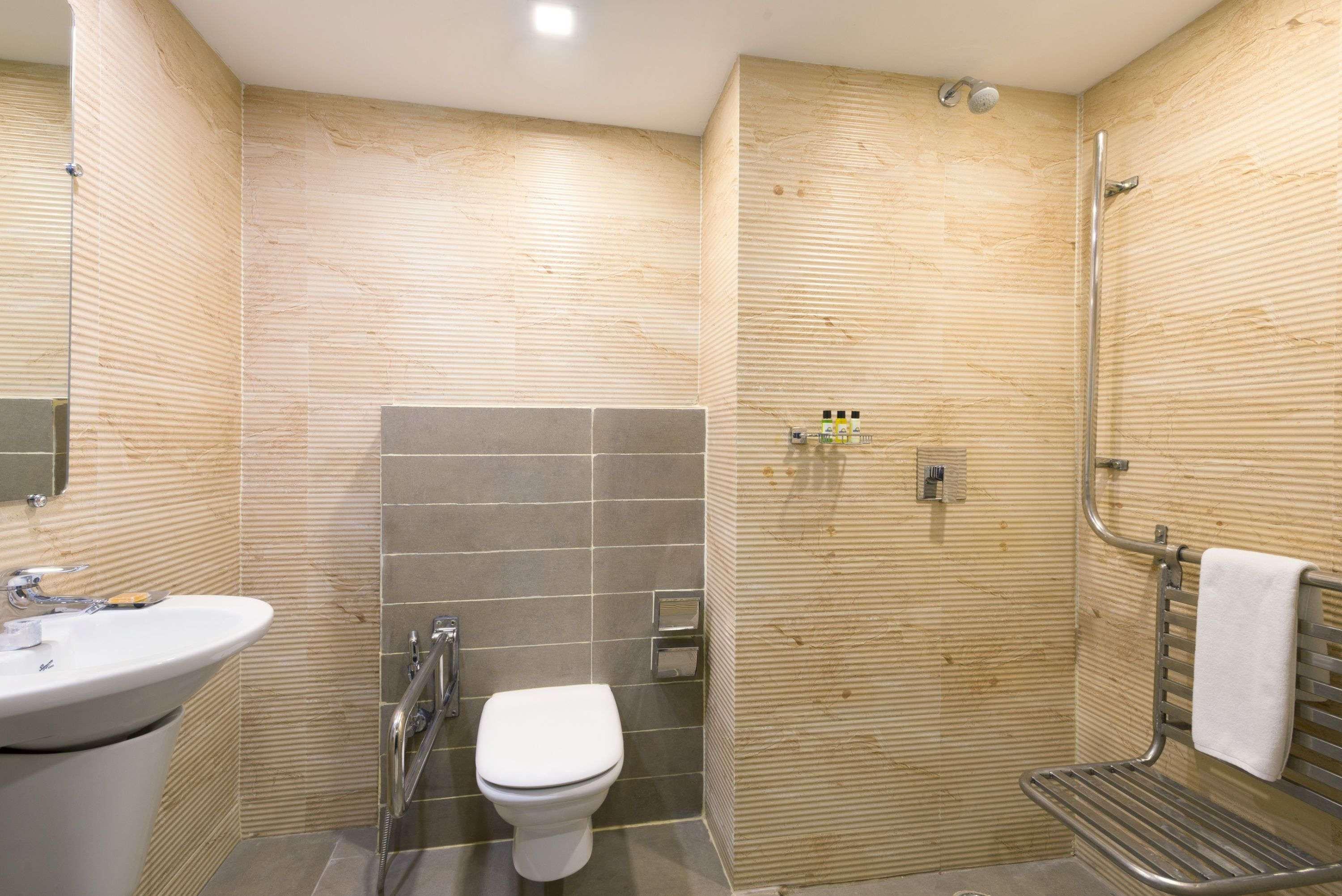 Days Hotel By Wyndham, Jalandhar Extérieur photo
