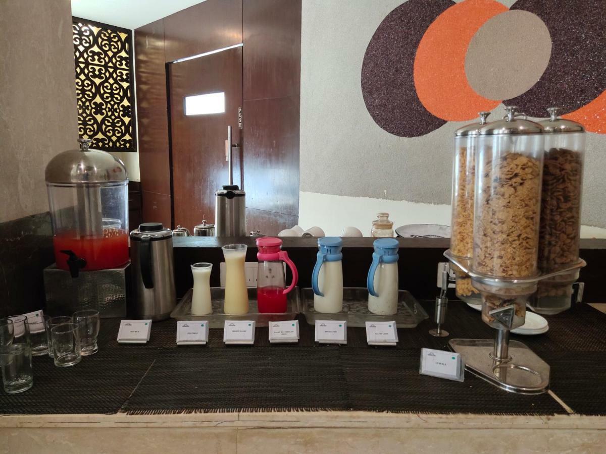Days Hotel By Wyndham, Jalandhar Extérieur photo